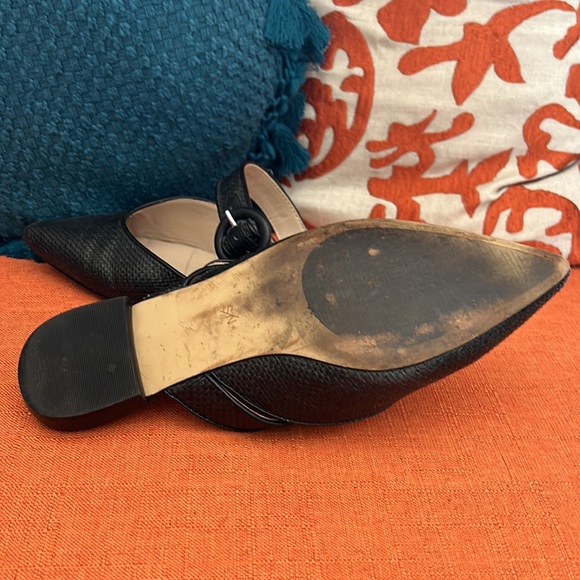 SOMETHING NAVY Woven Strap Buckle Strap Mules in Black - Picture 8 of 9